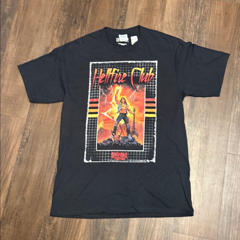 NWT Stranger Things Hellfire Club Shirt